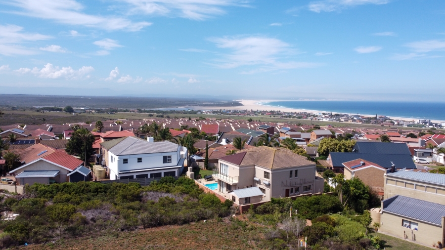 0 Bedroom Property for Sale in Wavecrest Eastern Cape